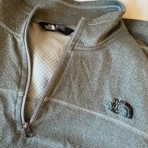 THE NORTH FACE quarter zip